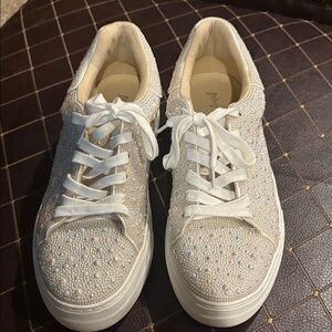 Betsey Johnson Sydny Ivory/White Sparkle Platform Sneakers Size 9.5